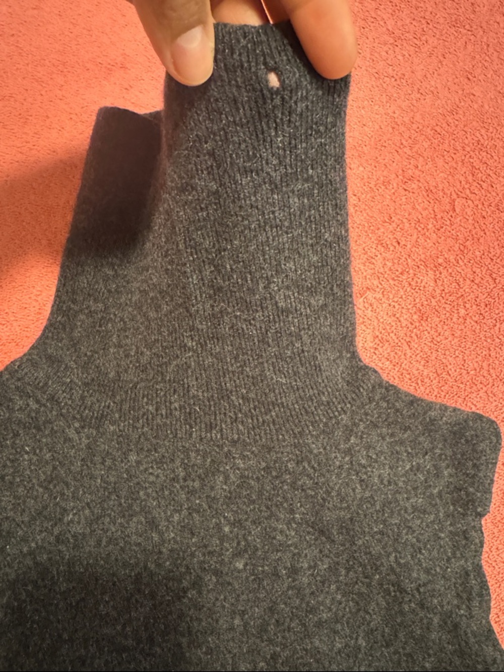Banana Republic Charcoal Sleeveless Turtleneck Sweater - Picture 8 of 8